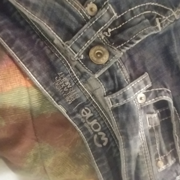 Jeans - Picture 2 of 3